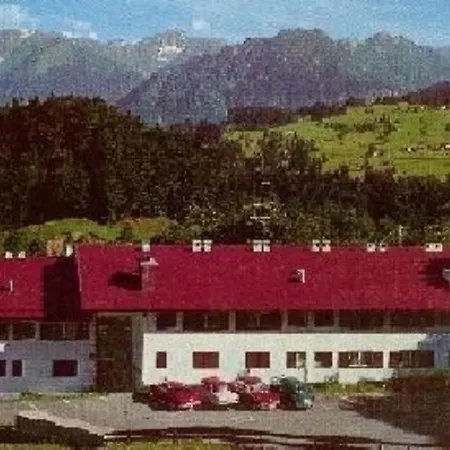Apartment Haus Falkenhorst Mit Suedbalkon Oberstdorf
